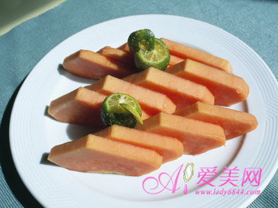 9种吃掉脂肪的水果减肥食品