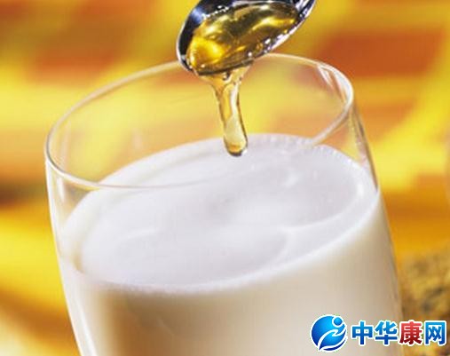 牛奶蜂蜜面膜_牛奶蜂蜜面膜的制作方法
