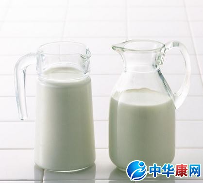 纯牛奶好还是酸奶好_每天喝纯牛奶还是酸奶好_中 ...
