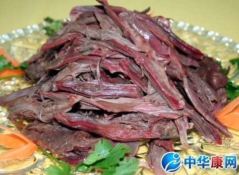 【沛县美食】沛县狗肉做_沛县狗肉的做法豆2狗肉从天而降图片