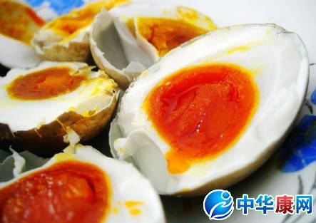 【孕妇能吃咸鸭蛋吗】孕妇能不能吃咸鸭蛋_孕